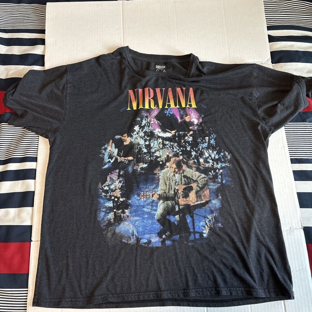 VTG Nirvana Adult Mens Black T-Shirt Short Sleeve NYC Unplugged